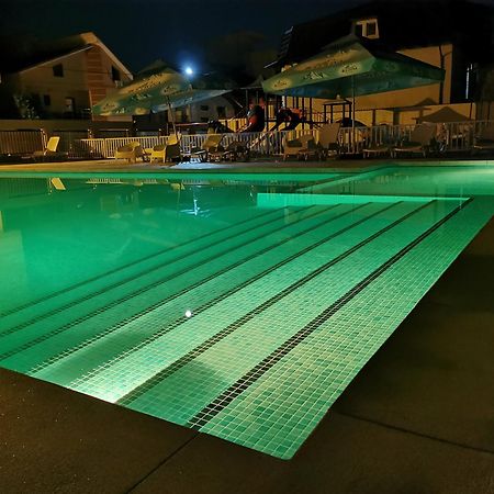 Vila Sangria นาโวดาริ ภายนอก รูปภาพ